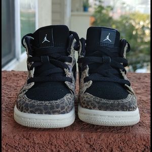 Air Jordan 1 Mid "Cheetah" 6C